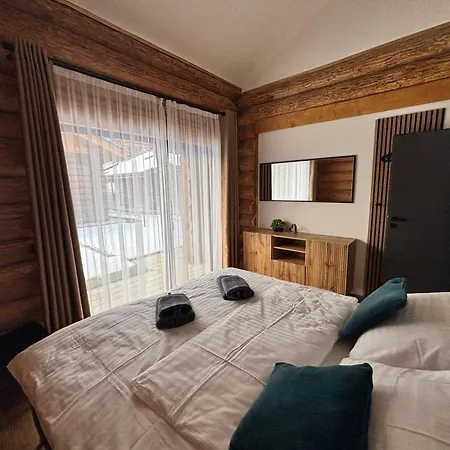 Trixy Вилла Павчина-Легота